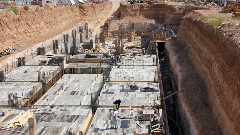 上海高层建筑幕墙品牌厂家：揭秘其背后的技术奥秘